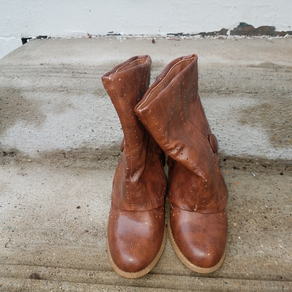 Boots